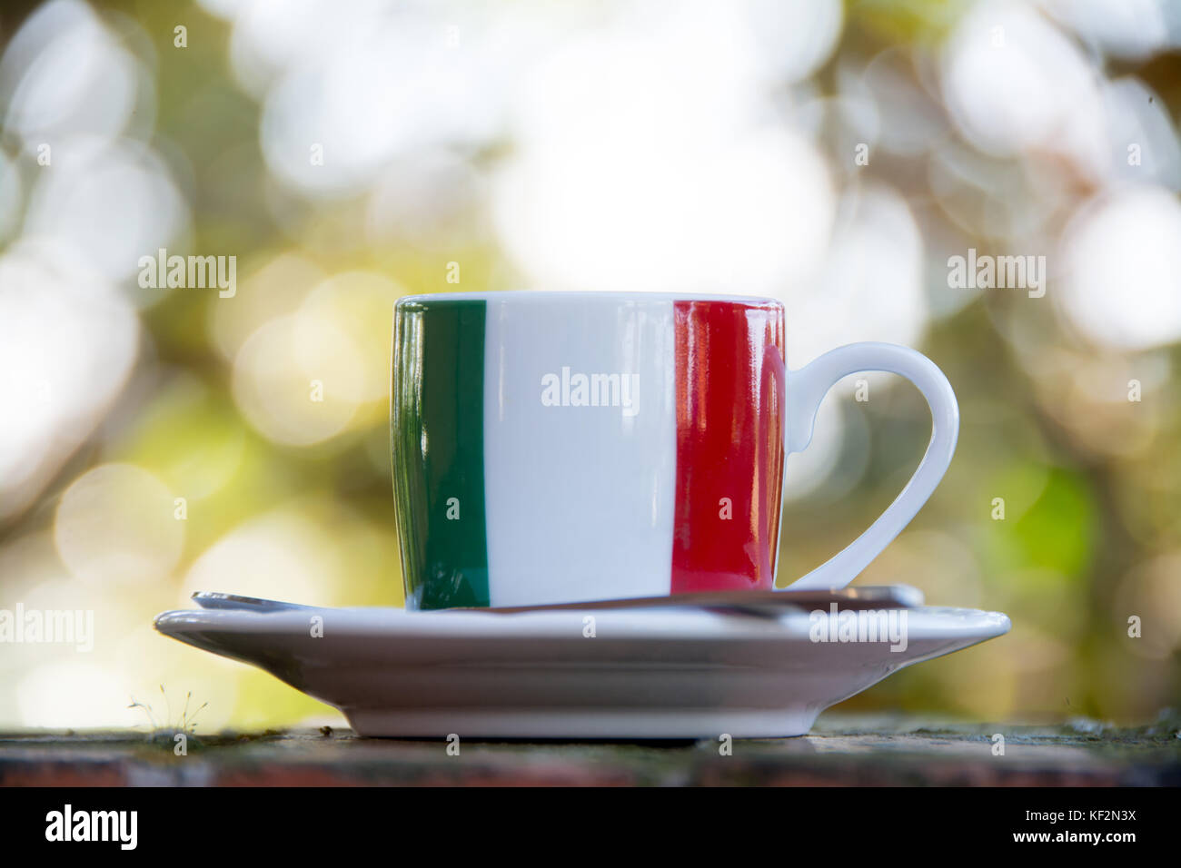 Italian coffee. Cup with italian flag Stock Photo Alamy