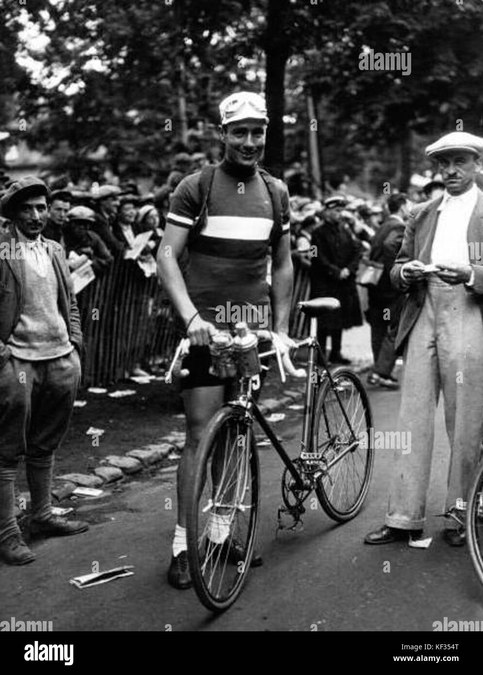 Raffaele Di Paco Tour de France 1932 Stock Photo Alamy