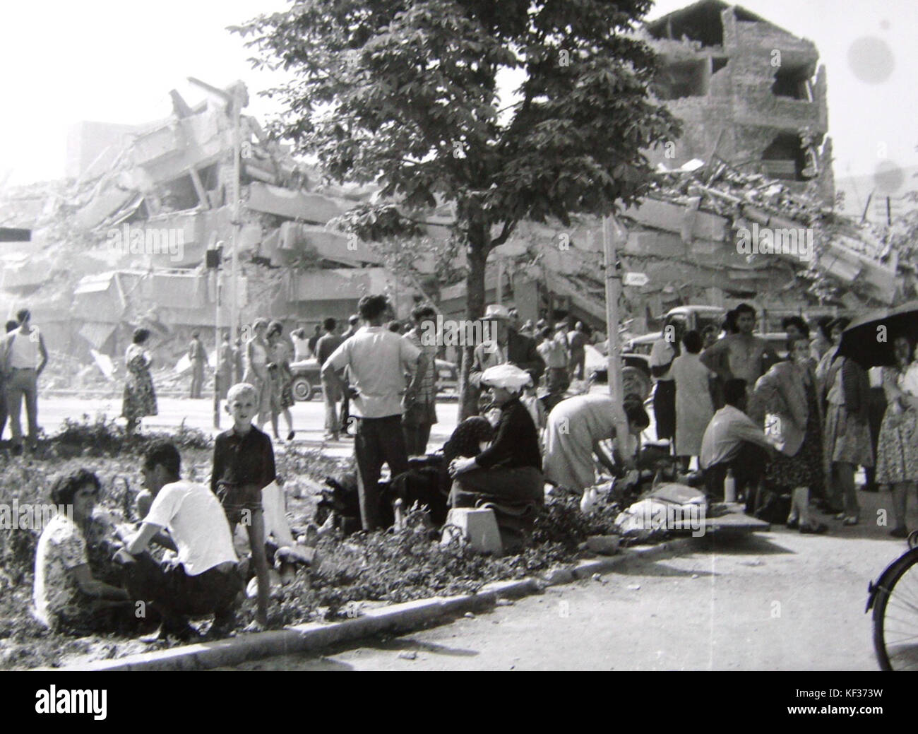 Skopje, po zemjotresot Stock Photo - Alamy