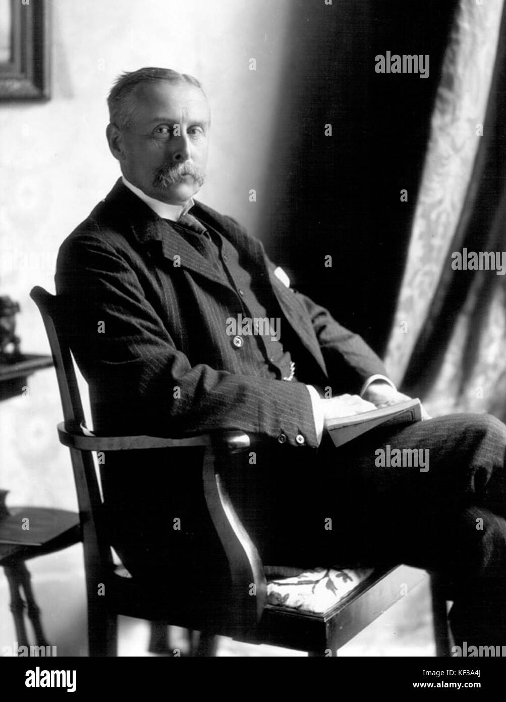 William Henry Mackinnon Stock Photo Alamy