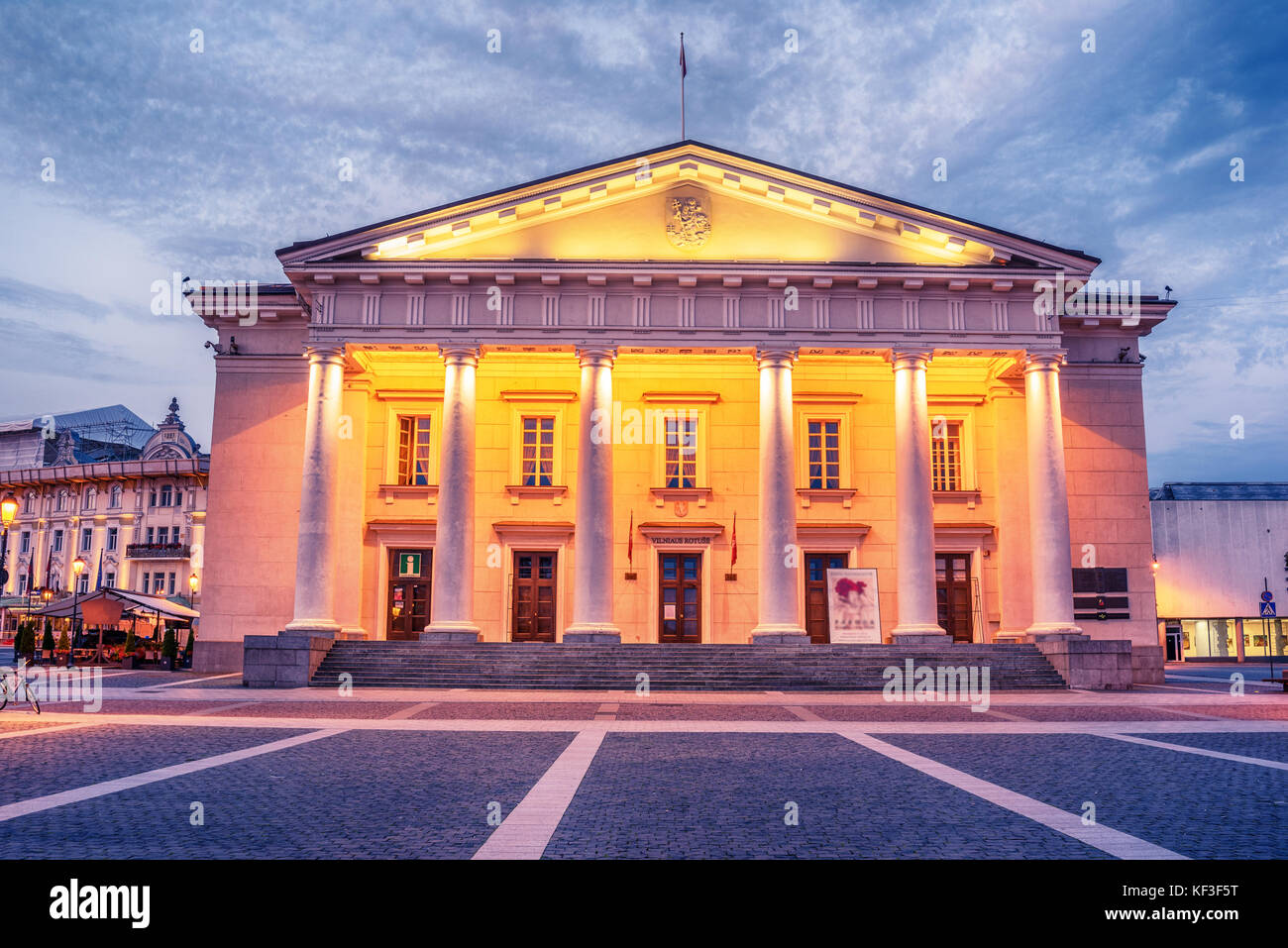 Vilnius, Lithuania: the Town Hall, Lithuanian Vilniaus rotuse, in the square of the same name Stock Photo