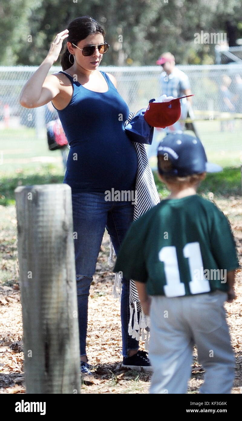Jamie Lynn Sigler Baby Bump