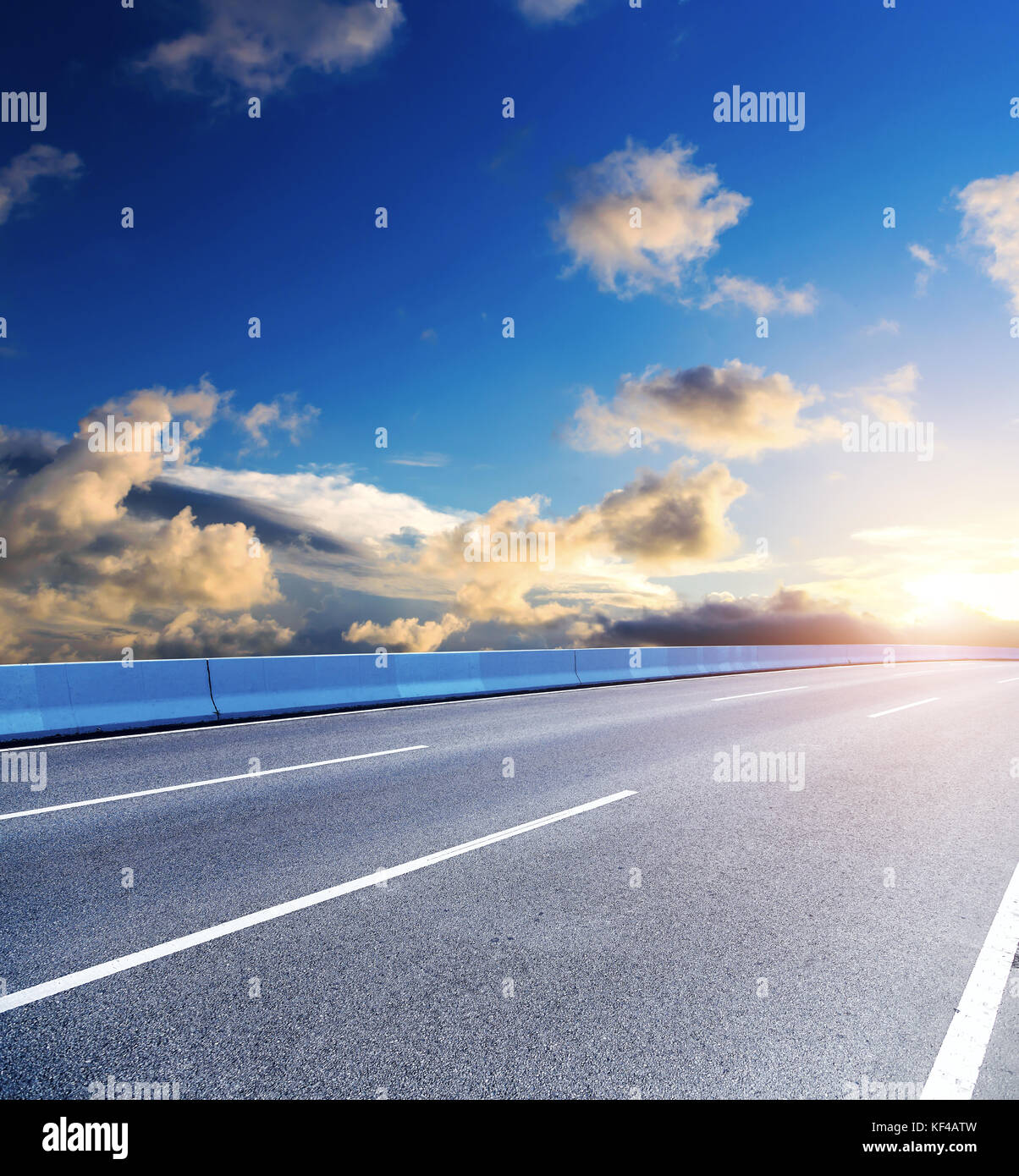 Highway car free under the blue sky Stock Photo - Alamy