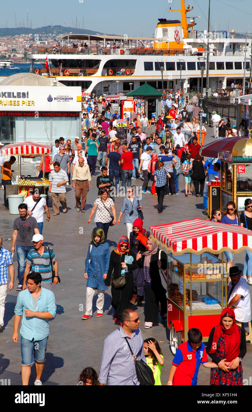 Turkey, Istanbul (Fatih Municipality) Eminonu Quarter, Landing Stage ...