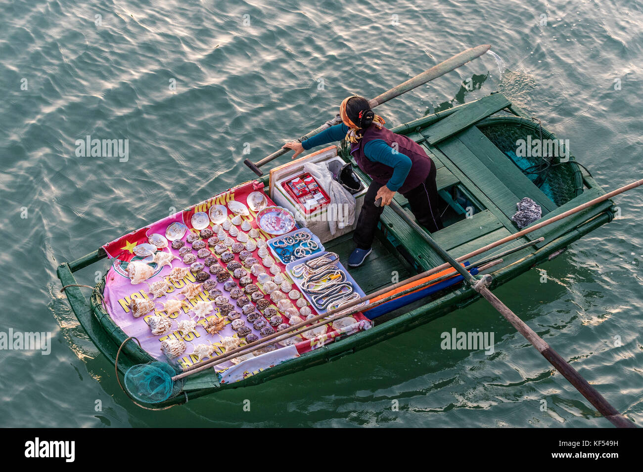 Vietnam, Ha Long Bay, small boat with shells for sale (UNESCO World Heritage) Stock Photo
