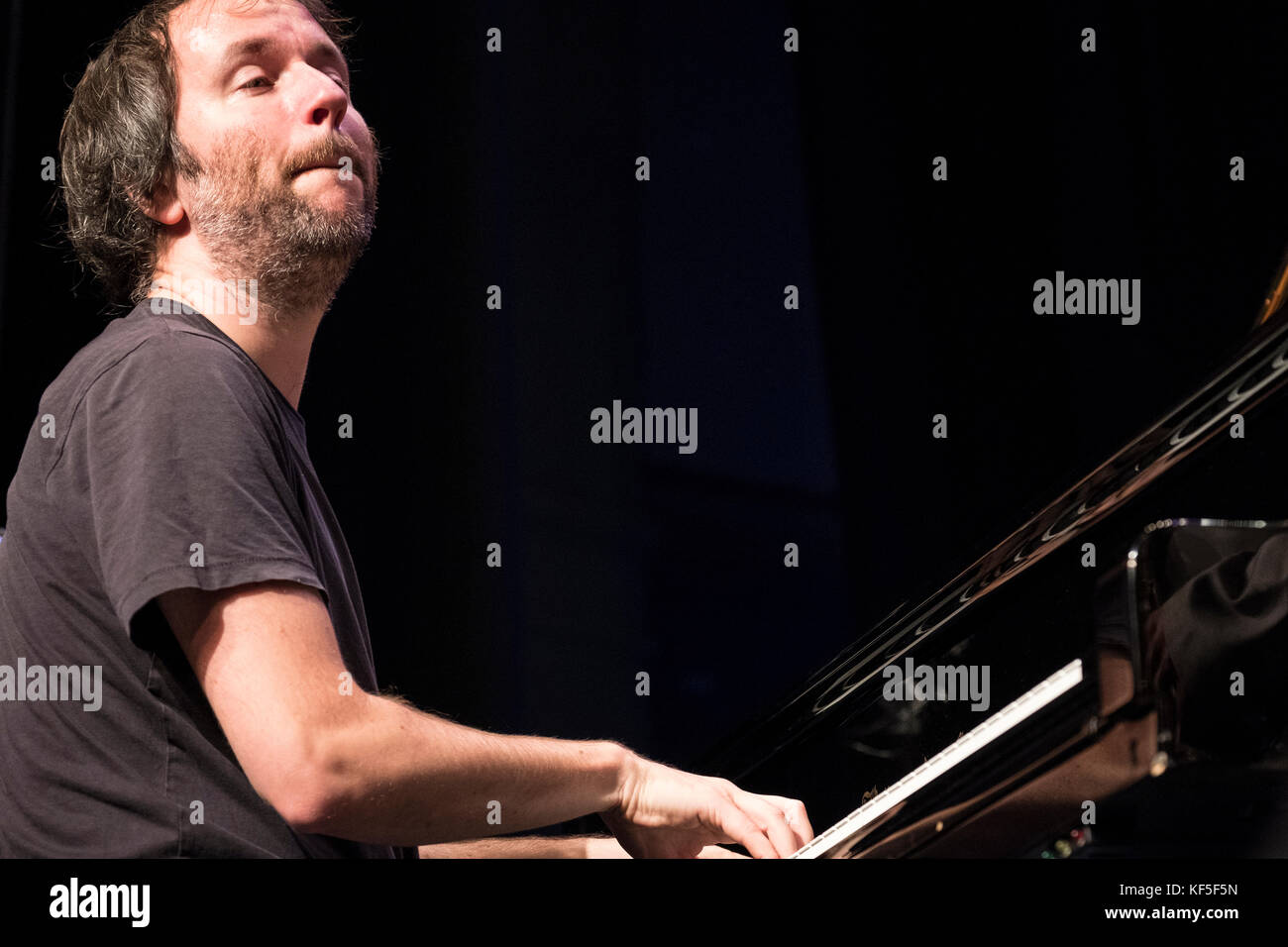 Fran Harrison solo's on piano with The Lowest Common Denominator, Scarborough Jazz festival, 2017 Stock Photo