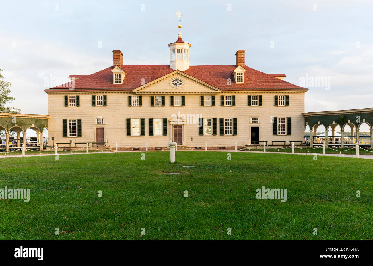 George Washingtons House at Mount Vernon Stock Photo
