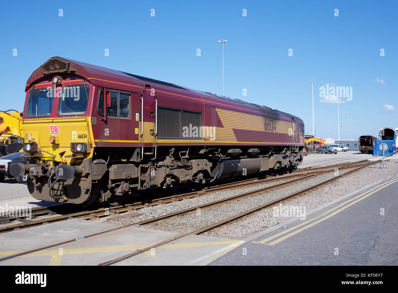 Class 66 locomotive at Southampton Docks with train of cars for export Stock Photo