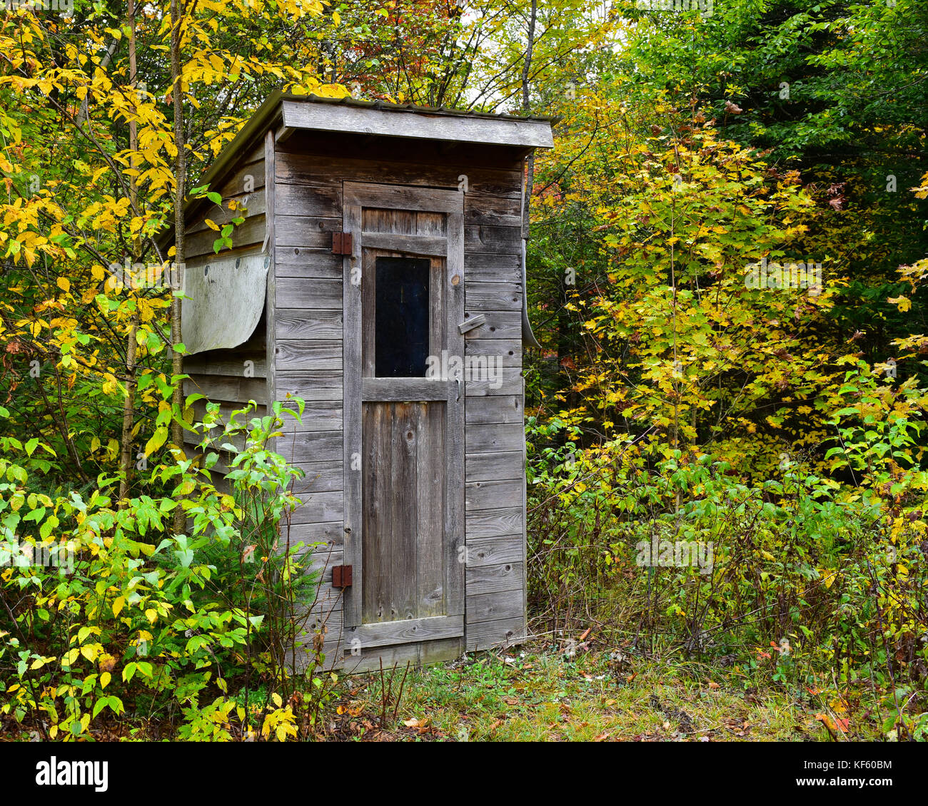 Wooden privy hi-res stock photography and images - Alamy