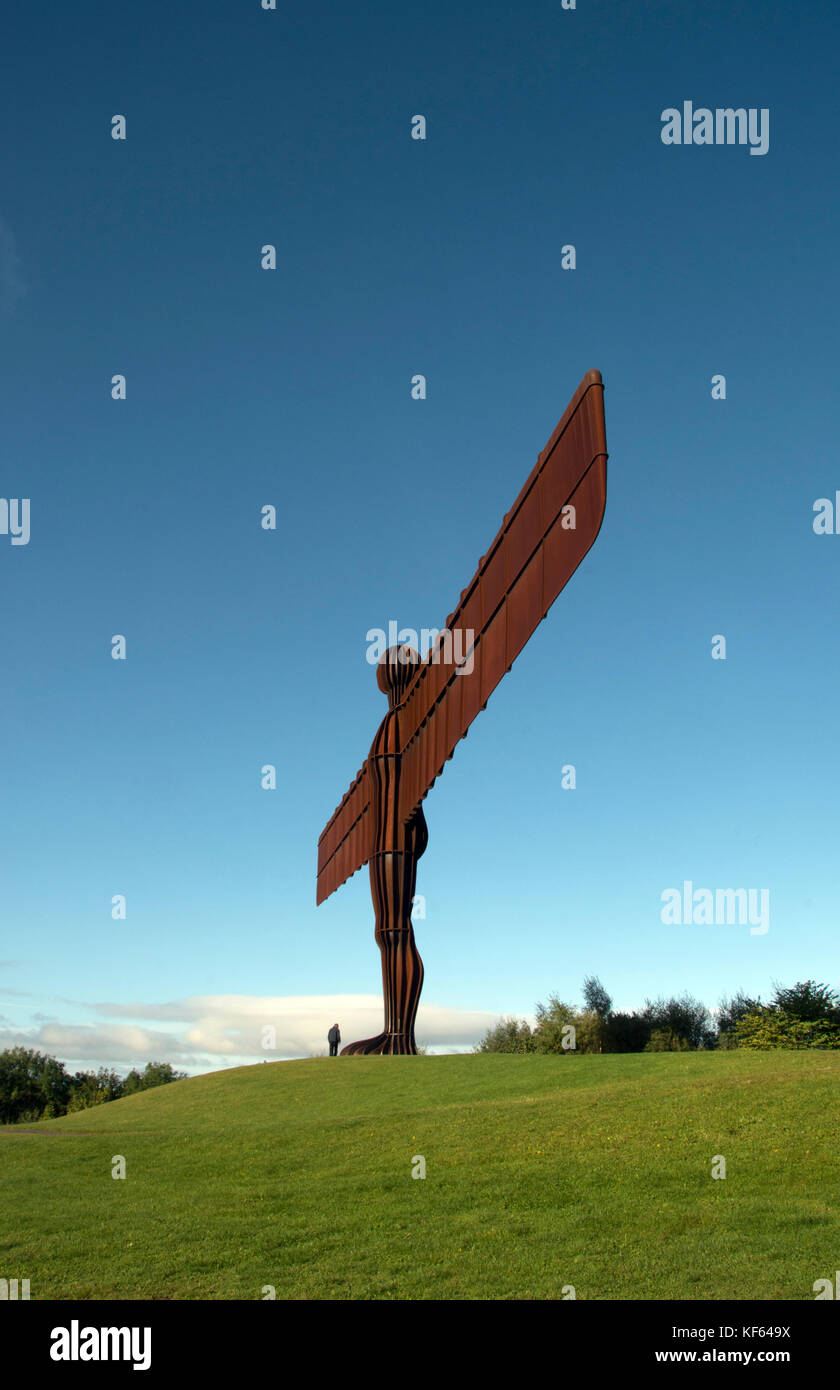 TYNE AND WEAR; GATESHEAD; "THE ANGEL OF THE NORTH Stock Photo - Alamy