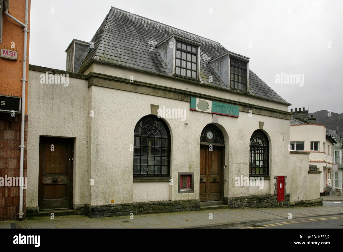 Disused and abandoned Post Office, Blaenau Ffestiniog, Wales Stock