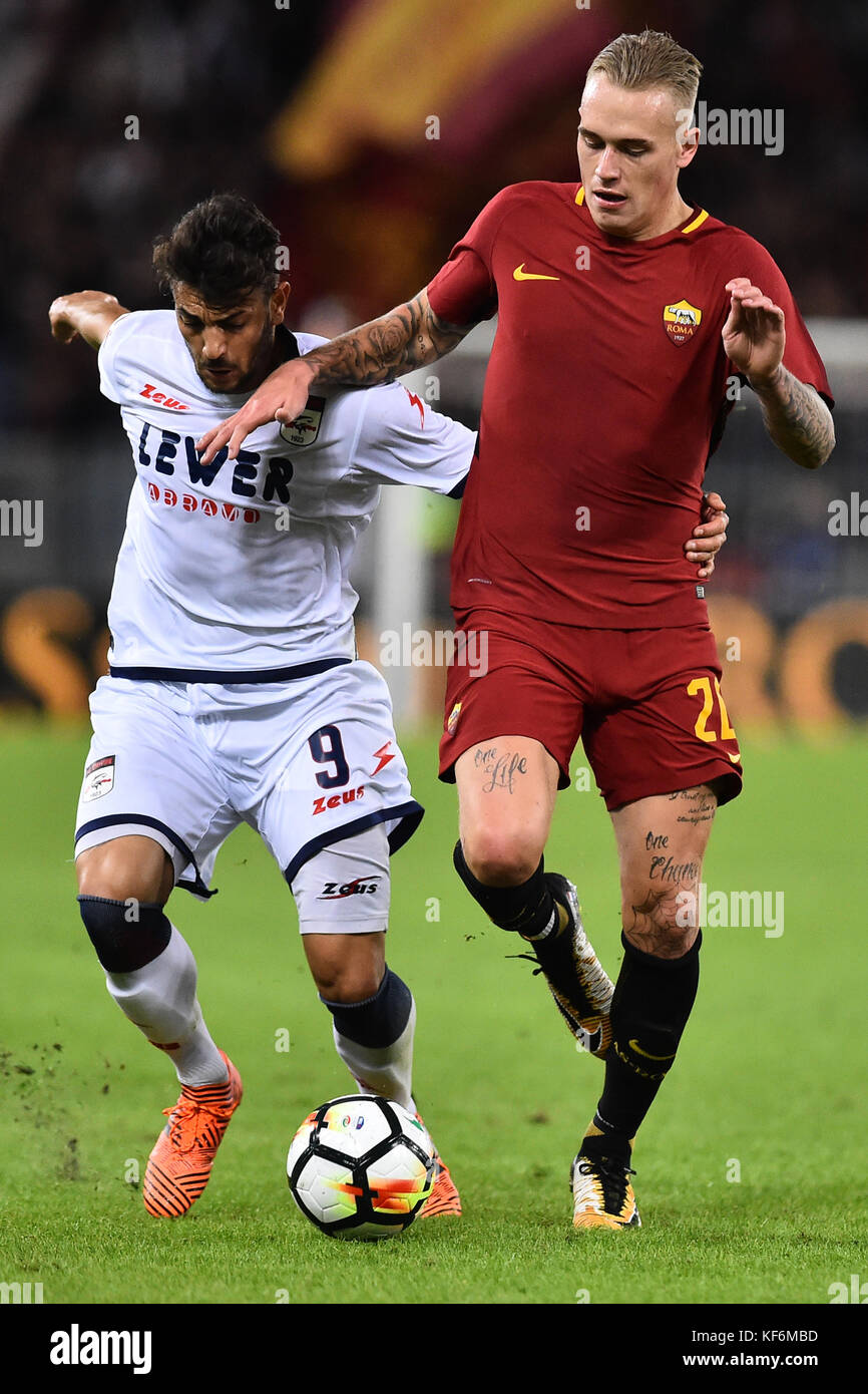 Rome, Italy. 26th Oct, 2017. Rome 25-10-2017 Lega Serie A Roma Crotone Nella foto Andrea Nalini e Rick Karsdorp Photo Fotografo01 Credit: Independent Photo Agency/Alamy Live News Stock Photo