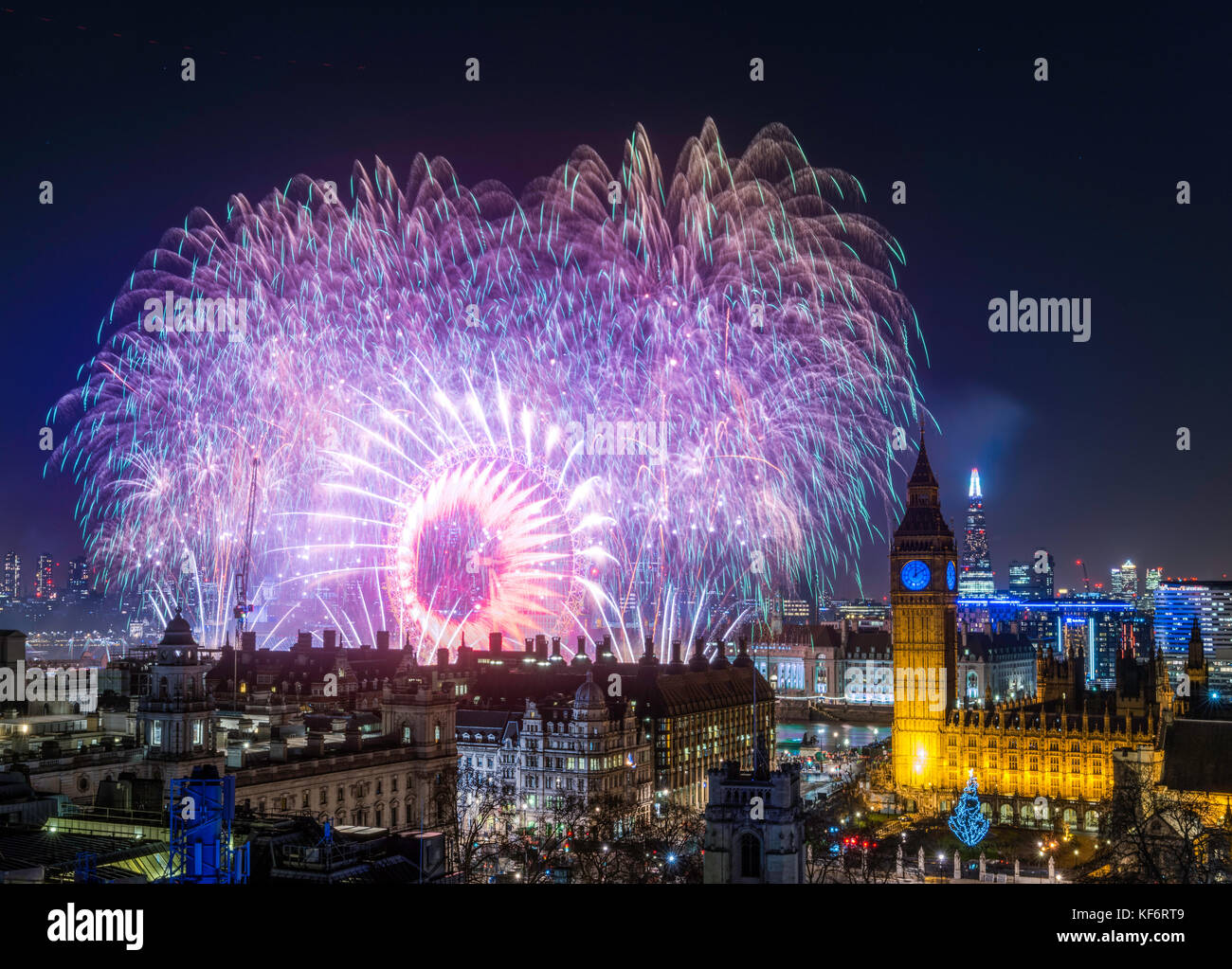 The mayor of londons New Year Fireworks display Stock Photo Alamy