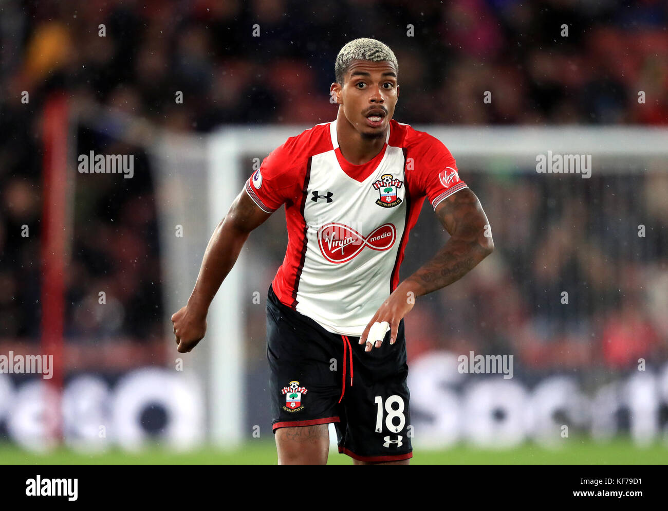 Mario Lemina Southampton Stock Photo Alamy