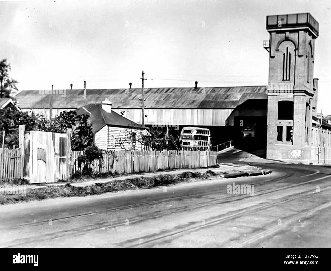 Bus depot Pittwater Road 1941 Stock Photo Alamy