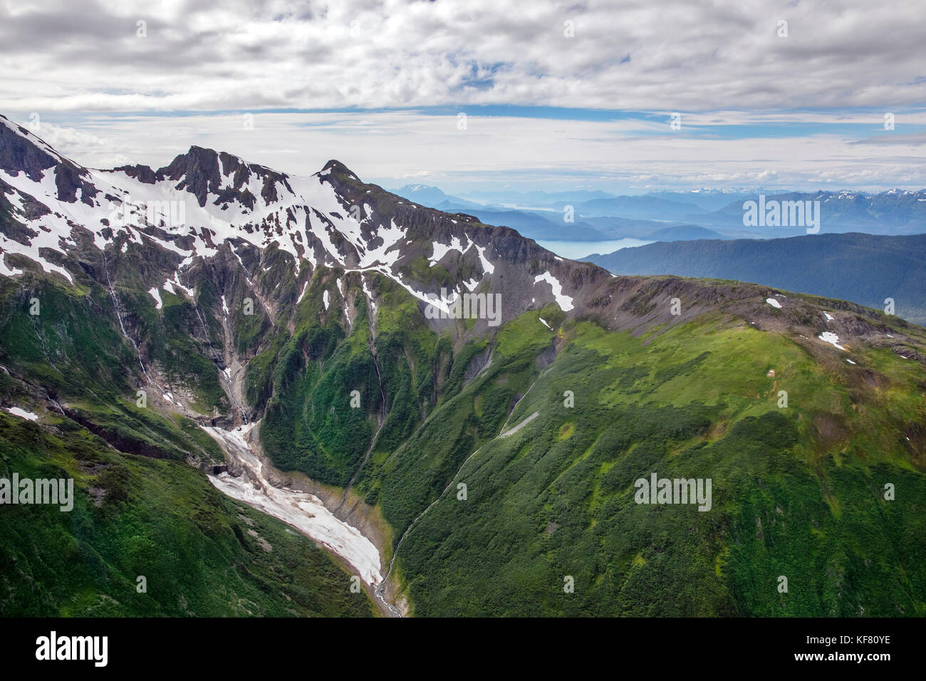 USA, Alaska, Juneau, ariel views of the beautiful Alaskan scenery seen