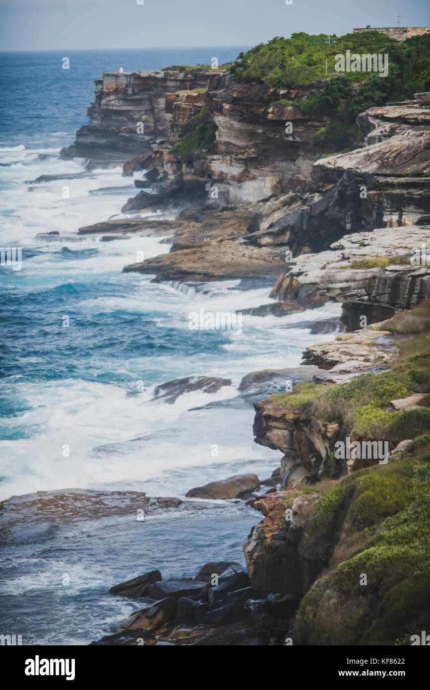 a section of coastal cliffs between bondi and coogee beach Stock Photo
