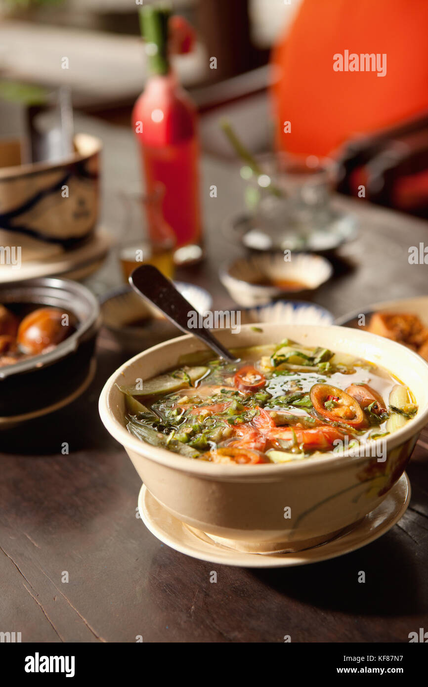 VIETNAM, Saigon, Cuc Gach Quan restaurant in District 1, spicy broth