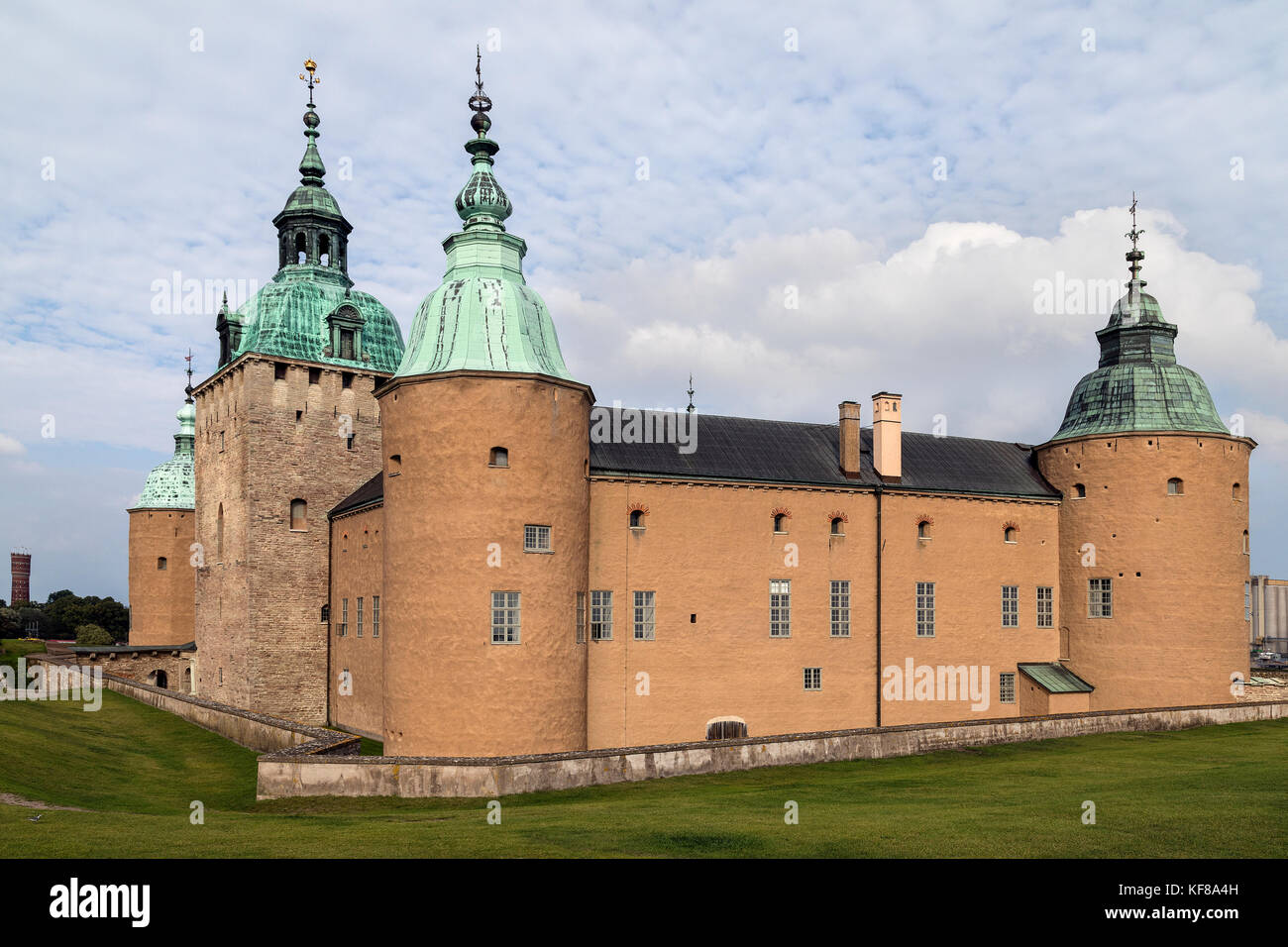Kalmar Castle or Kalmar Slott - a castle in the city of Kalmar in the province of Smaland in Sweden. Parts of the castle date from the 12th century. Stock Photo