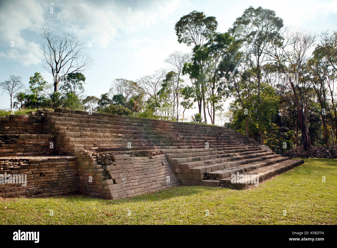 BELIZE, Punta Gorda, Toledo, the ruins at Lubantuun Stock Photo