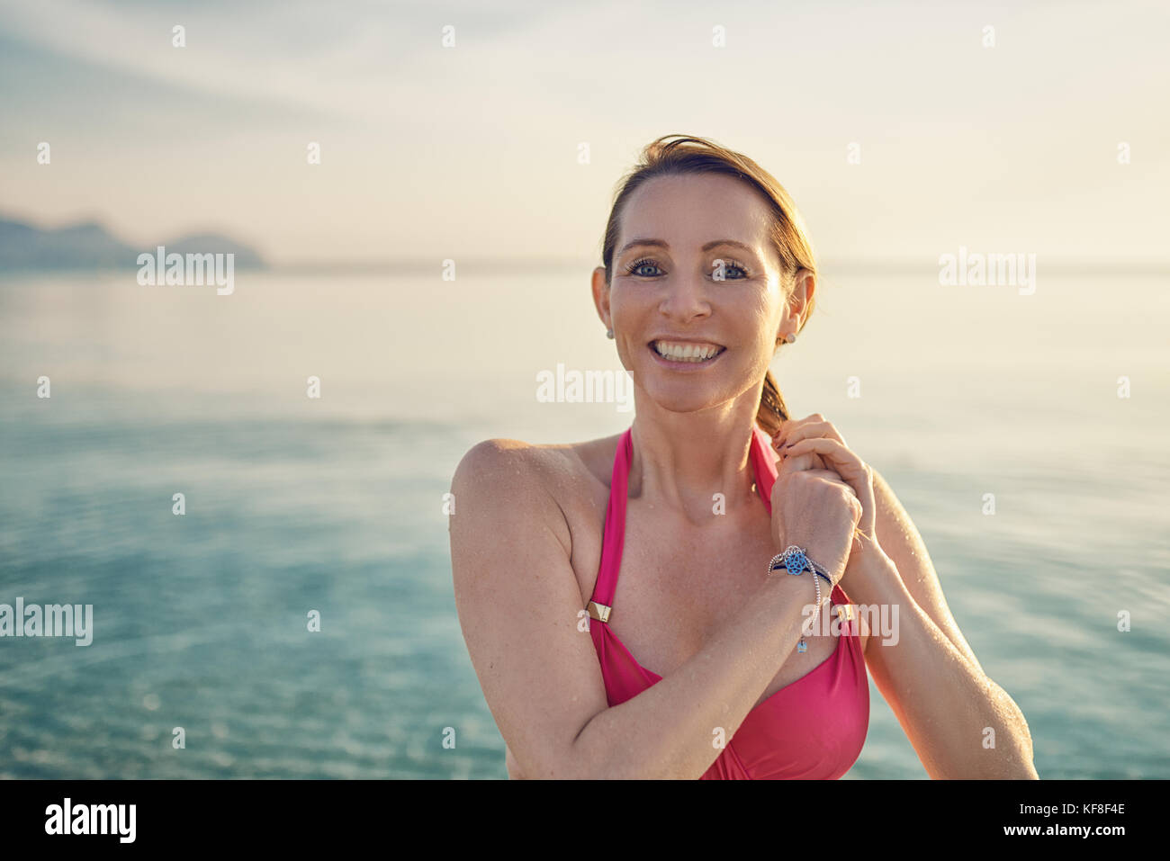 Tanned face beach hi-res stock photography and images