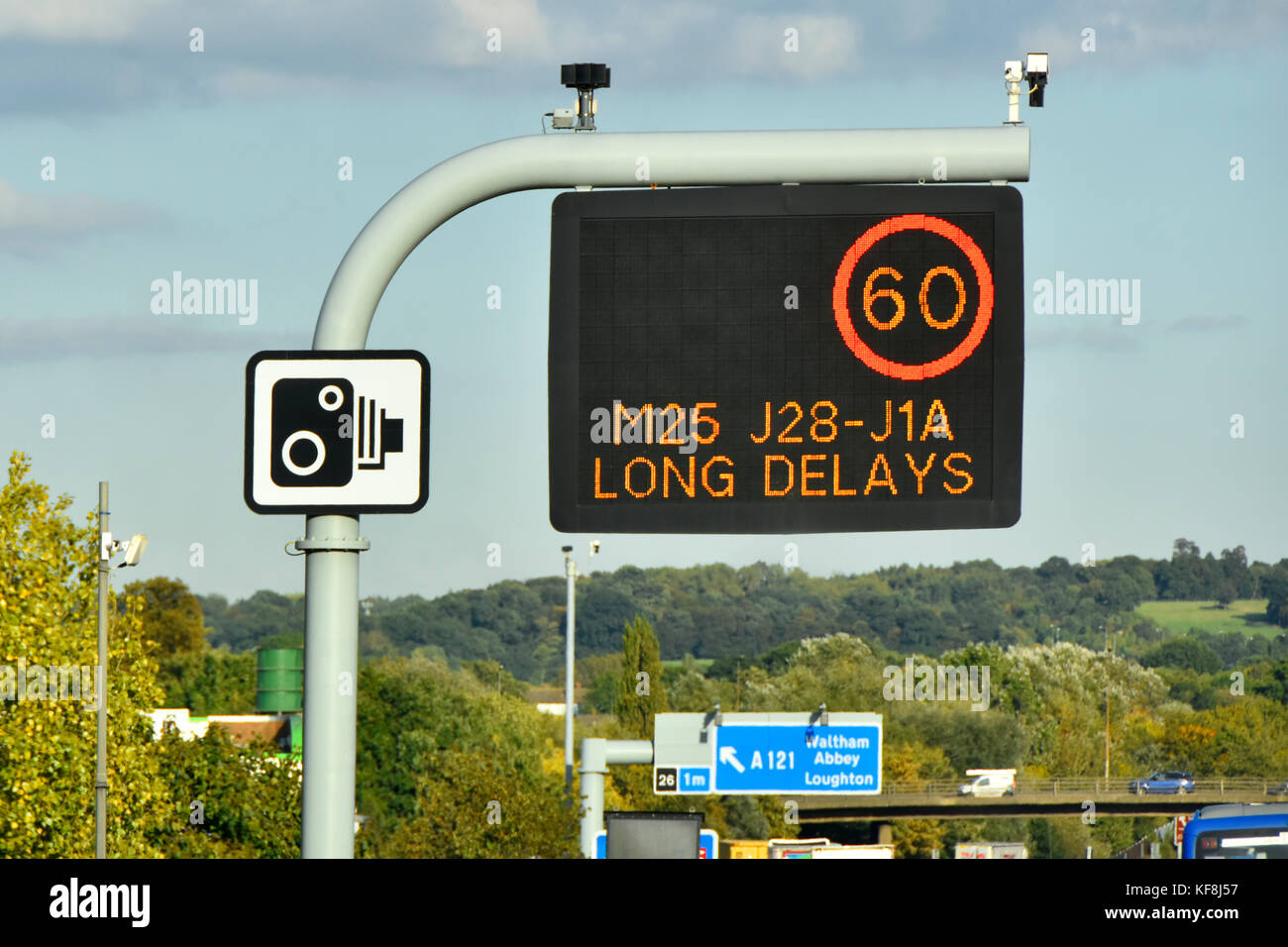 M25 motorway sign hires stock photography and images Alamy