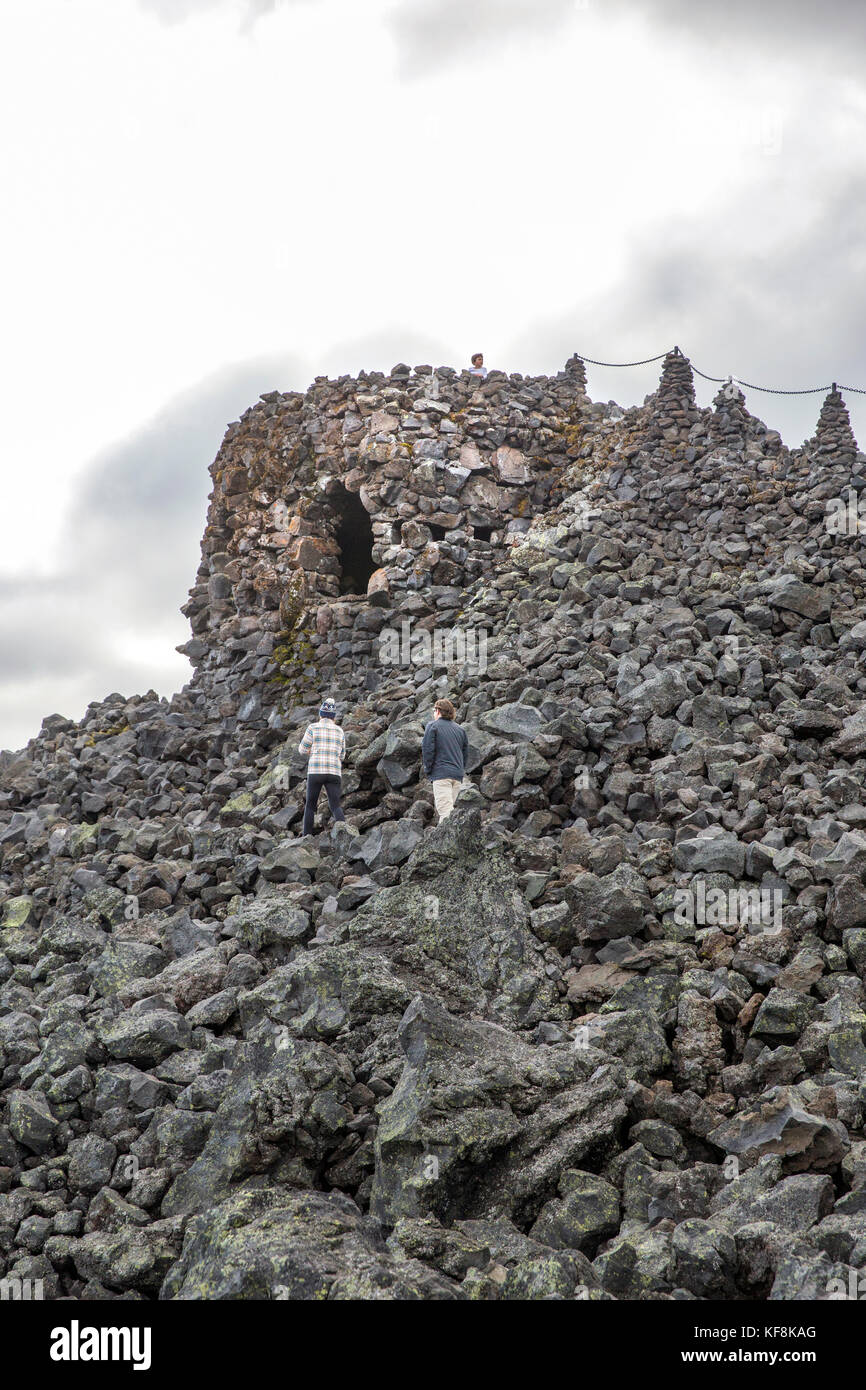 USA, Oregon, Oregon Cascades, view of the Dee Wright Observatory in the middle of an old lava flow at the top of the McKenzie Pass on Hwy 242, the Wil Stock Photo