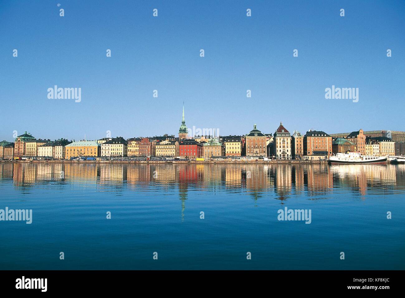 sweden-stockholm-gamla-stan-and-lake-malaren-stock-photo-alamy