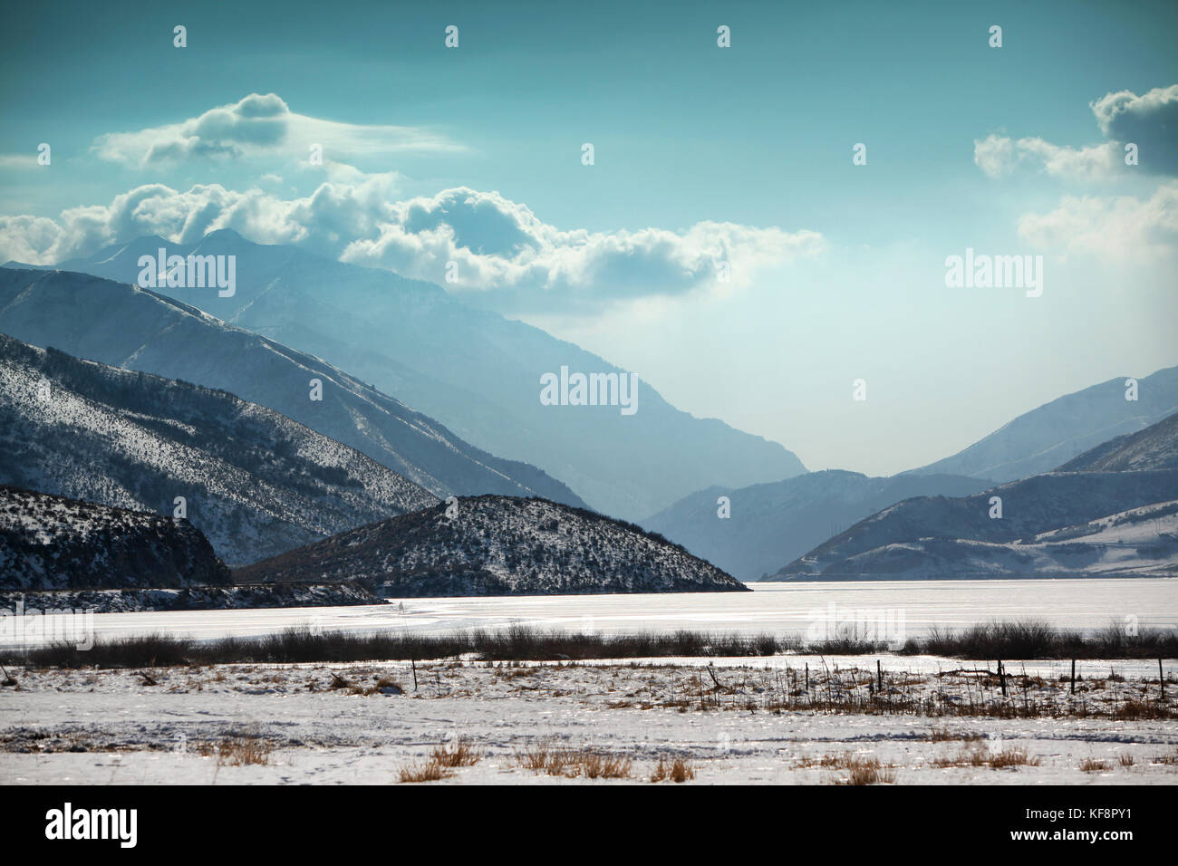 USA, Utah, Midway, the icy landscape of Deer Creek Reservoir Stock Photo Alamy