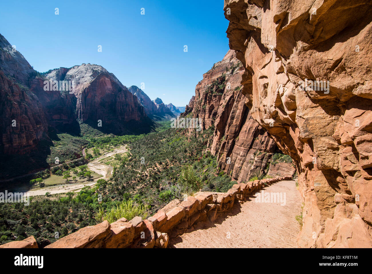 Overlook over the cliffs of the Zion national Park and the Angel´s ...