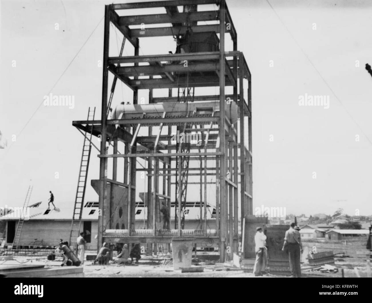 1 130579 Construction of the boiler house at New Farm Power Station, ca