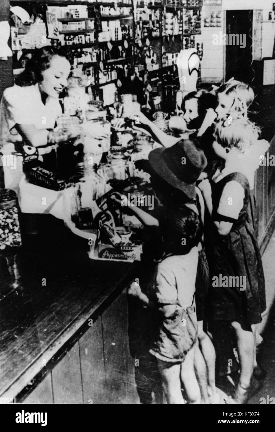 1 117140 Children inside a general store, Ravenswood, Queensland, ca. 1945 Stock Photo