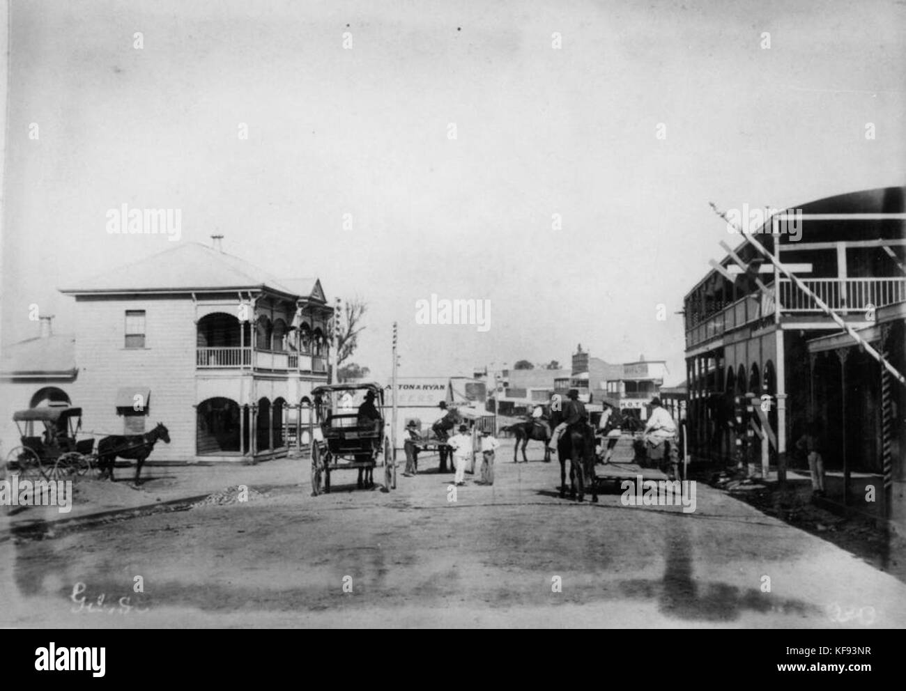 1 124412 Post Office on Gill Street, Charters Towers, Queensland, ca