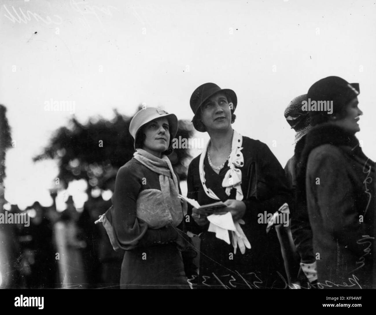 1 106384 Concentrating on the races at Ascot, Brisbane, 1933 Stock ...