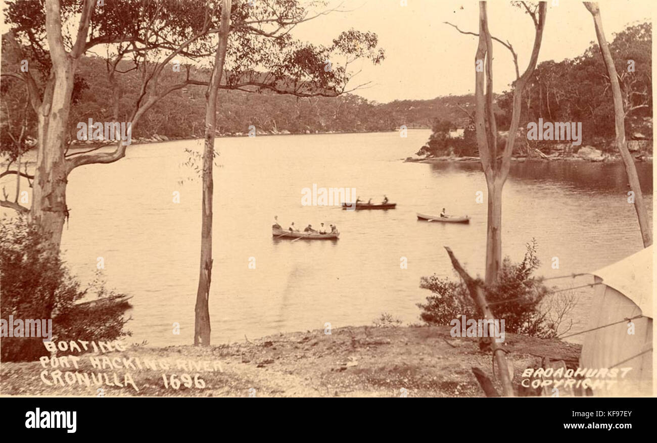 796274 796274 Boating Port Hacking Cronulla Stock Photo - Alamy