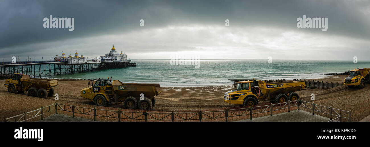 Coastal defence management on Eastbourne beach Stock Photo Alamy