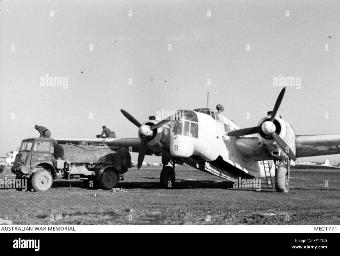 Refueling 458 Squadron RAAF Wellington at Foggia WWII AWM MEC1771 Stock ...