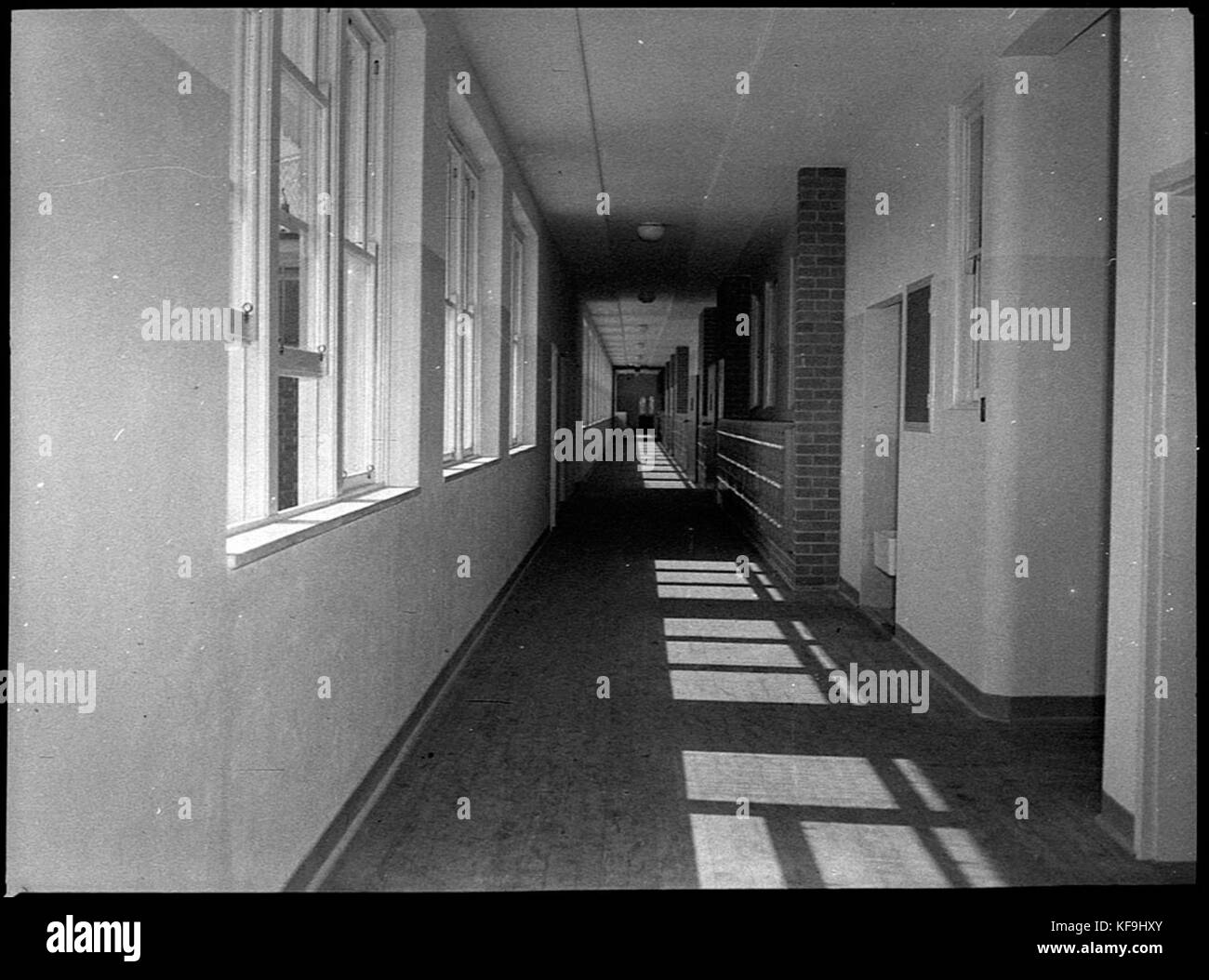 31423 New Belmont High School Stock Photo Alamy