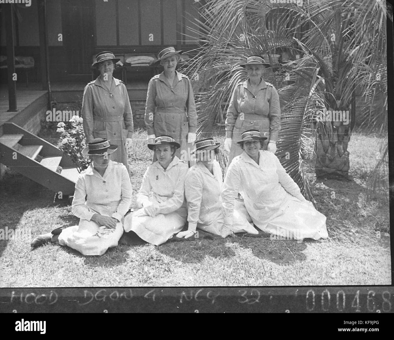 13708 Seven St John Ambulance women in uniform Thornleigh Stock Photo