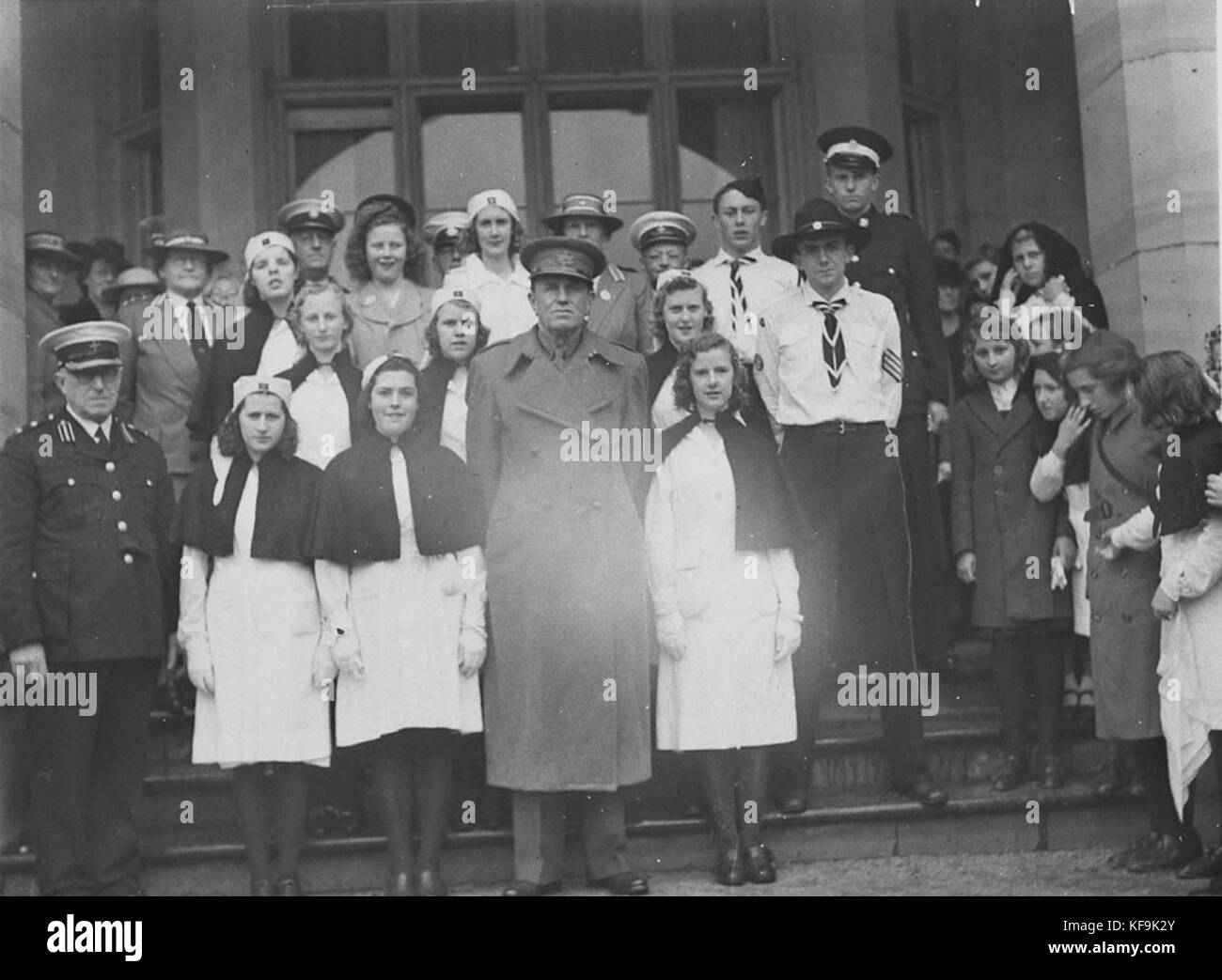 6373 State Governor or Acting reviews St John Ambulance Brigade at Government House Stock Photo