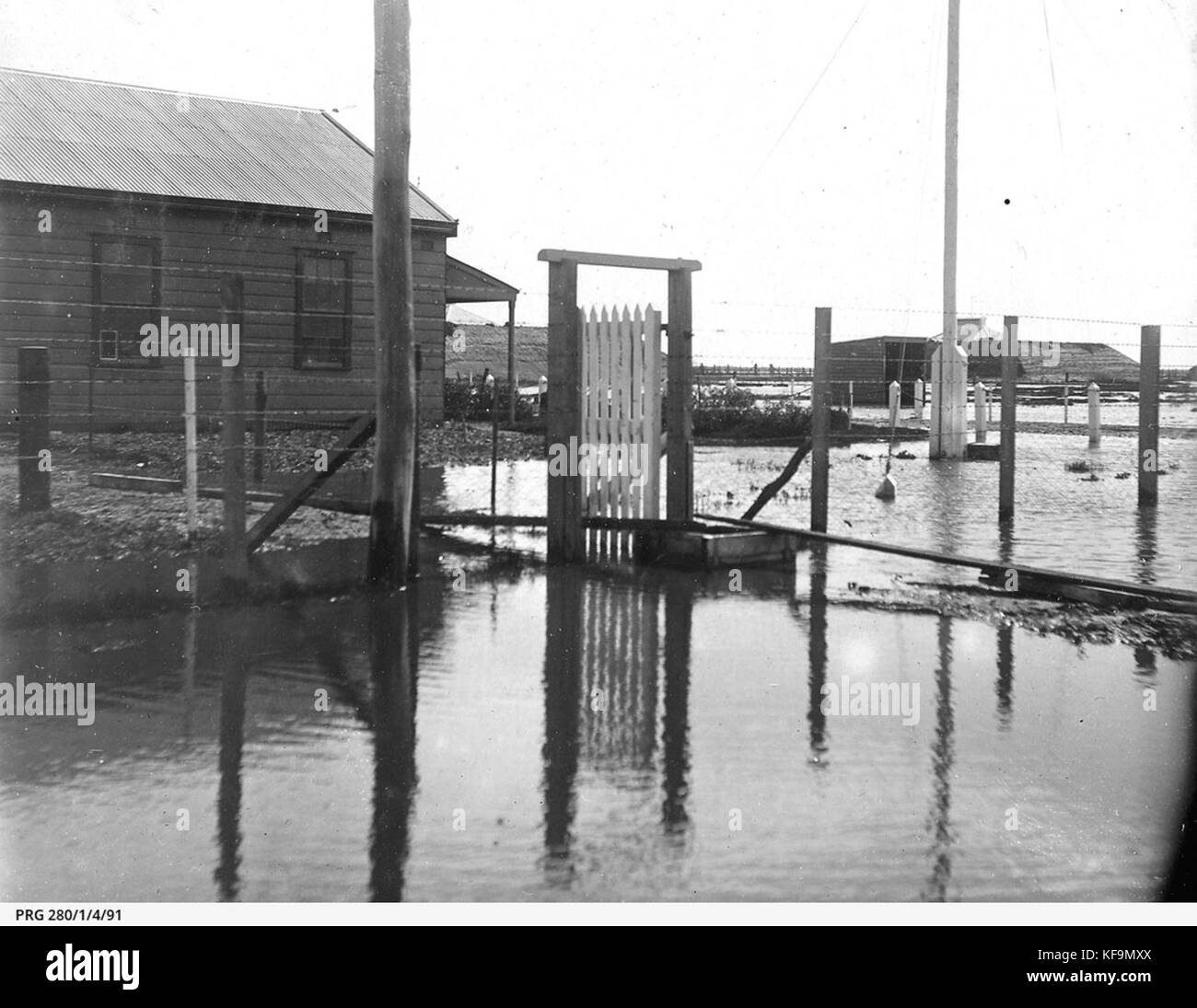 Flooded Dry Creek magazines 2 Stock Photo Alamy