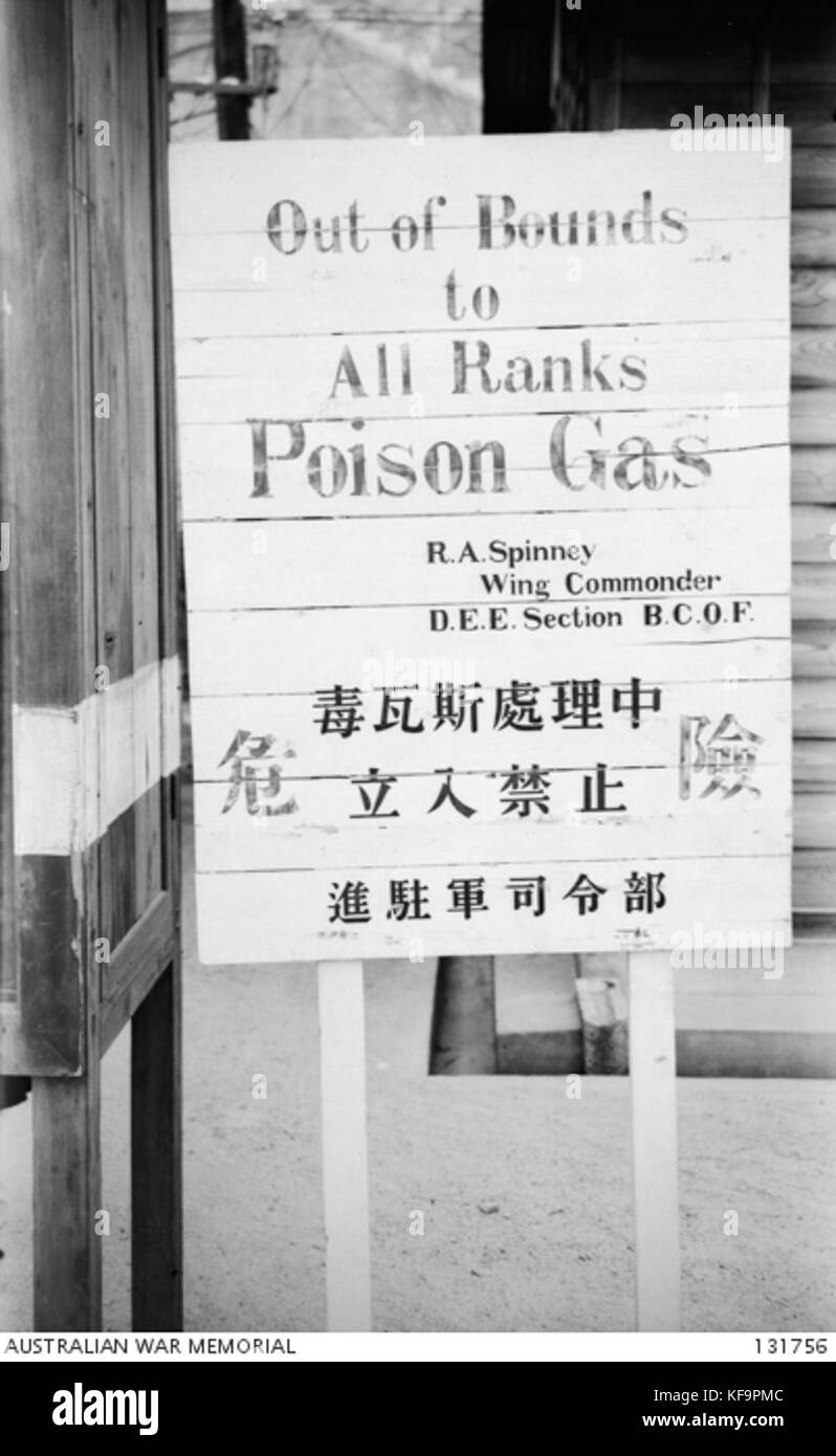 131756 A NOTICE IN ENGLISH AND JAPANESE READING OUT OF BOUNDS TO ALL RANKS, POISON GAS Stock Photo