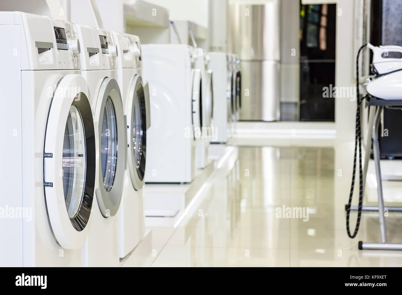 washing machines in appliance store Stock Photo