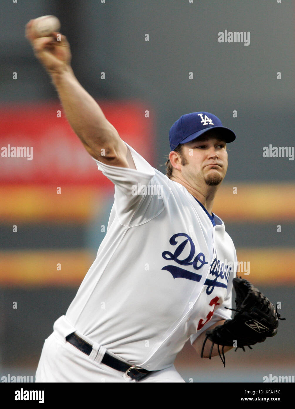 Los Angeles Dodgers' Brad Penny pitches against the Arizona