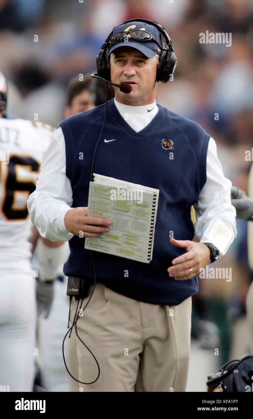 California head coach Jeff Tedford on the sidelines in a game against UCLA at the Rose Bowl in Pasadena, Calif. on  Saturday, Oct. 8, 2005. Photo by Francis Specker Stock Photo