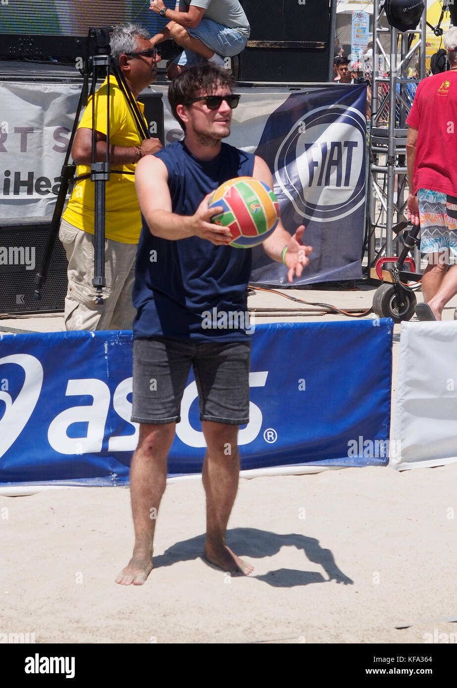 Actor Josh Hutcherson plays volleyball at the ASICS World Series of Beach  Volleyball on August 23, 2015 in Long Beach, California. Photo by Francis  Specker Stock Photo - Alamy
