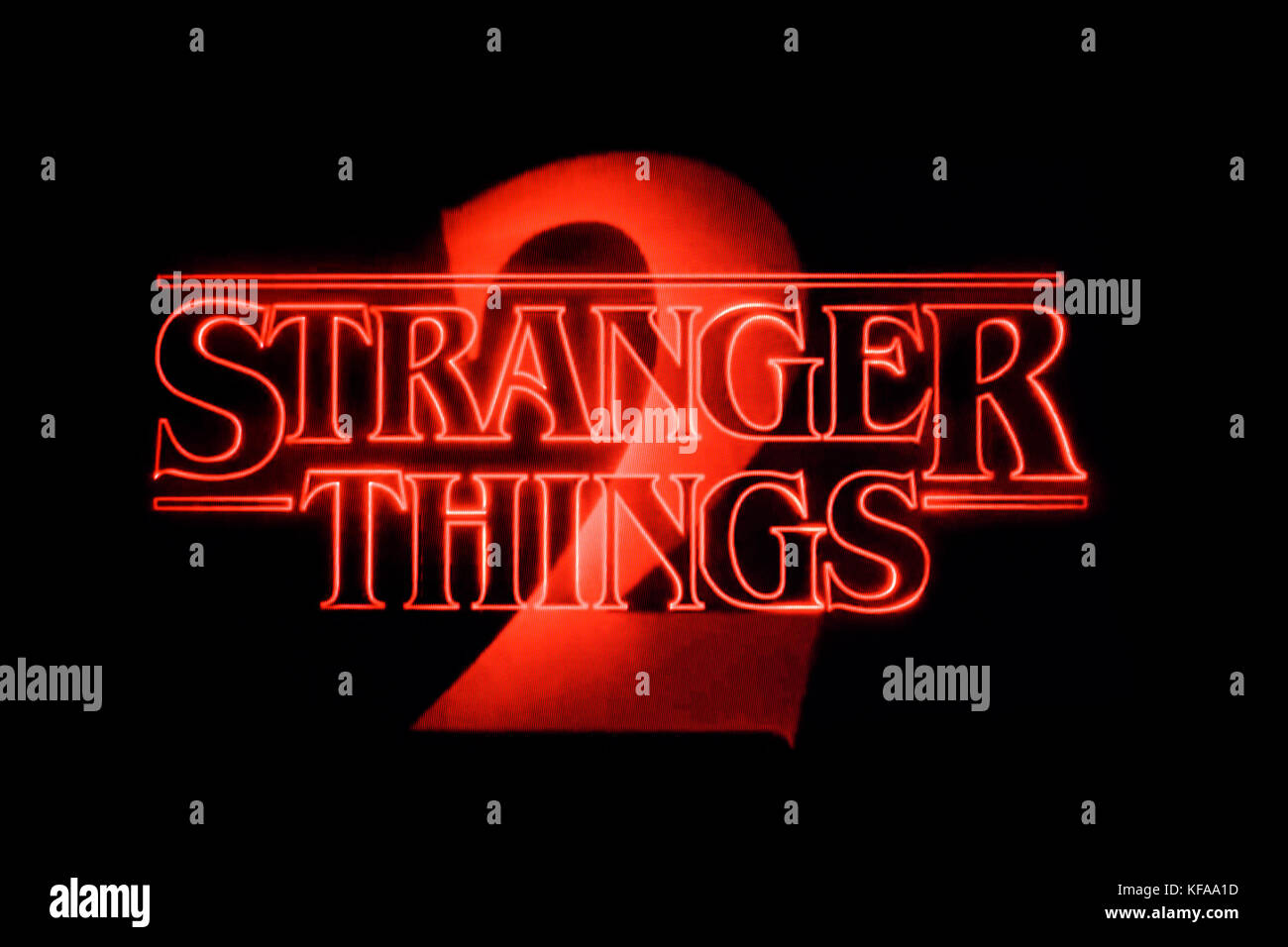 How Stranger Things got its retro title sequence - Vox