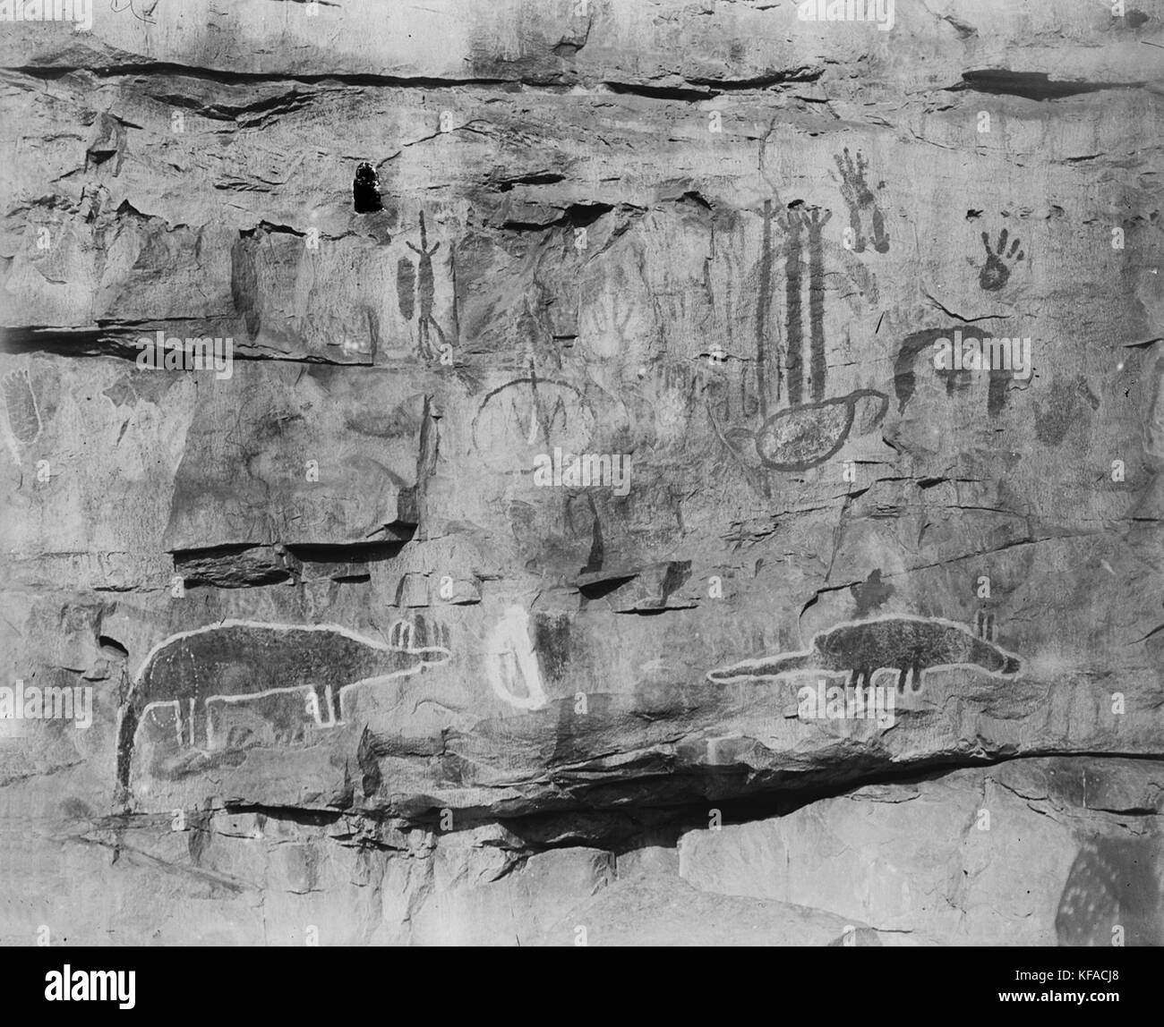 Rock paintings NMA 11802 Stock Photo Alamy
