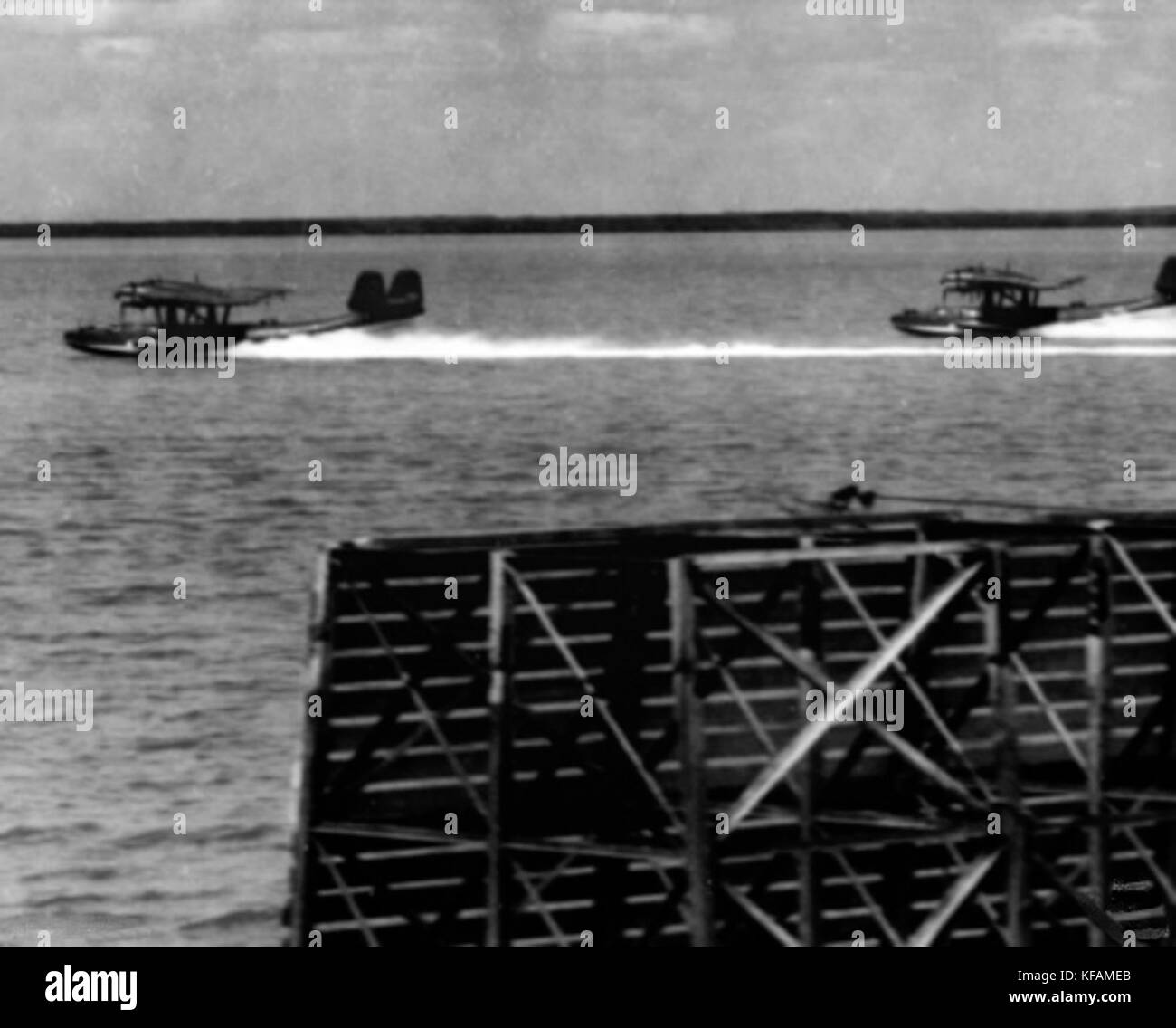 Dutch Do 24s taking off from Roebuck Bay 1941 Stock Photo
