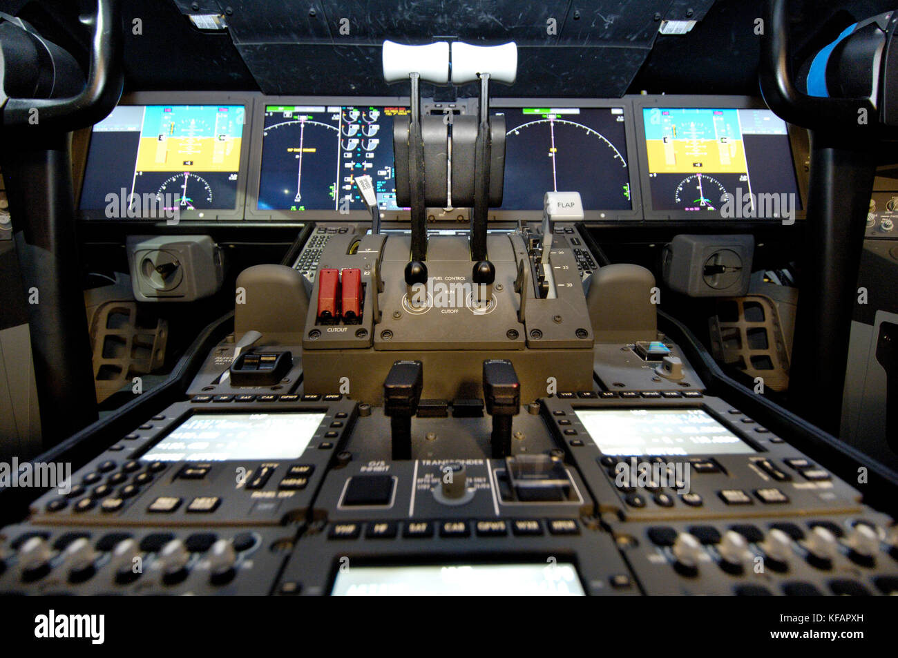 the E-CAB Engineering CAB cockpit simulator throttles during Dreamliner avionics visual interface systems programming and testing at the Boeing Test L Stock Photo